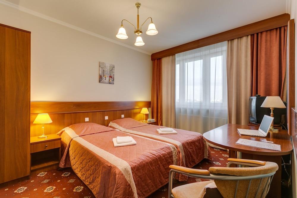 Orekhovo Dom u parka