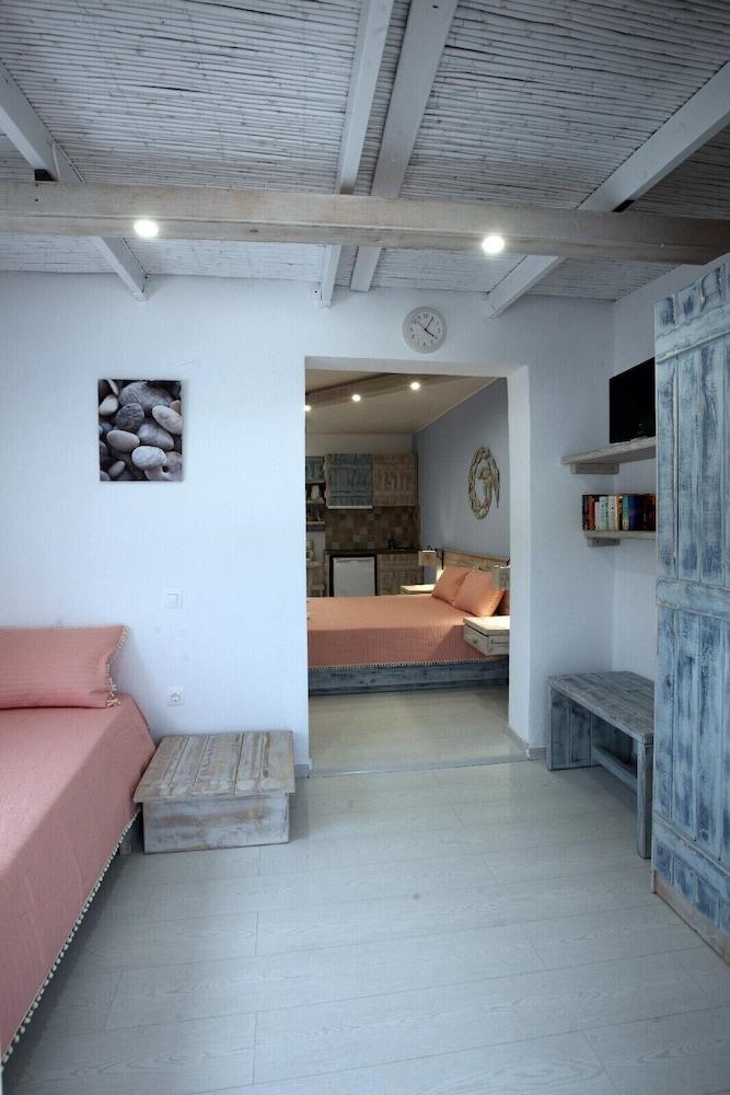 Bella Vista Design Studios