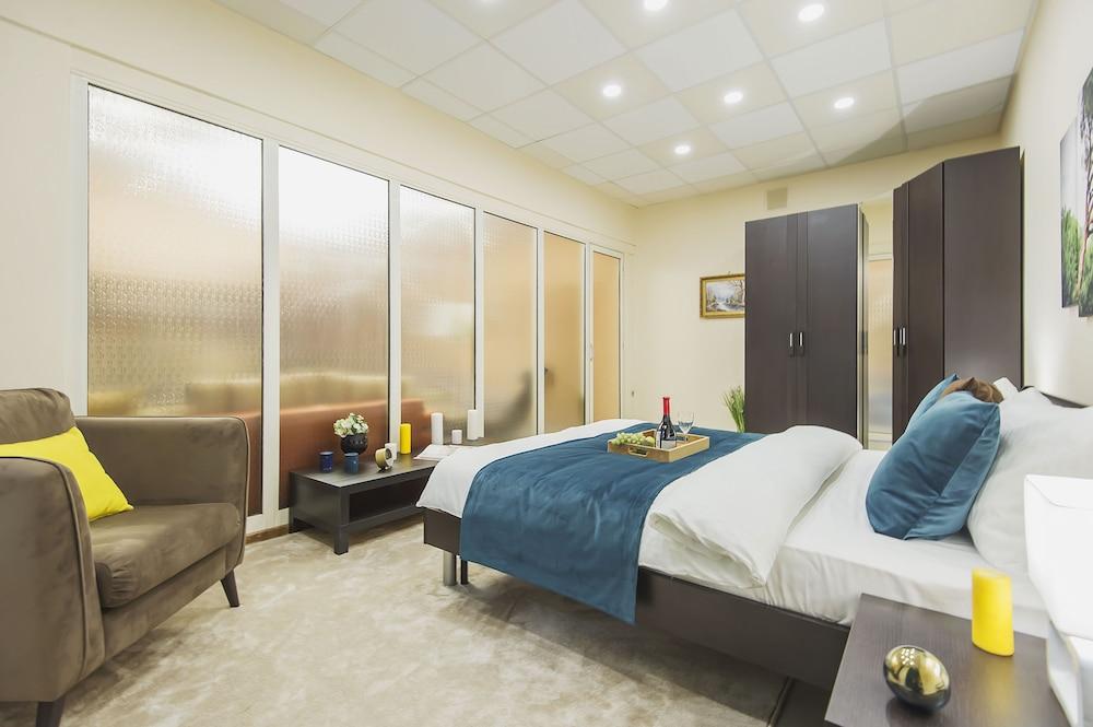 GM Apartment Leontievskii 6 bld 2