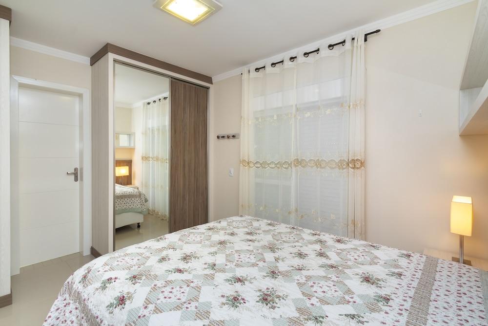 Aluguel Apartamento 3 quartos 100m Mar - 036