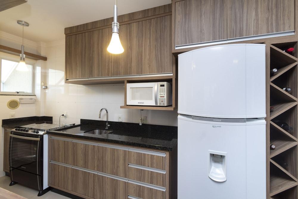 Aluguel Apartamento 3 quartos 100m Mar - 036