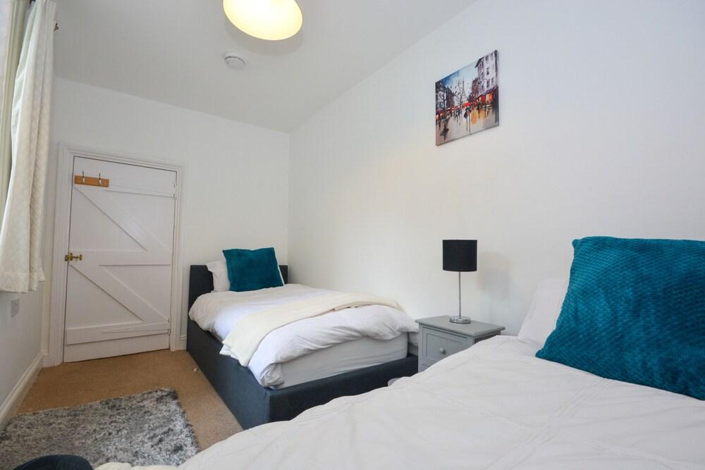 City Center Quiet Hidden gem