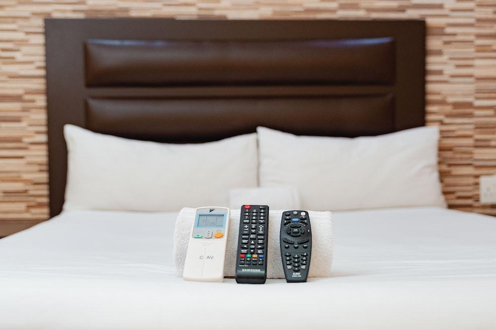 Bayside Hotel Pine Street