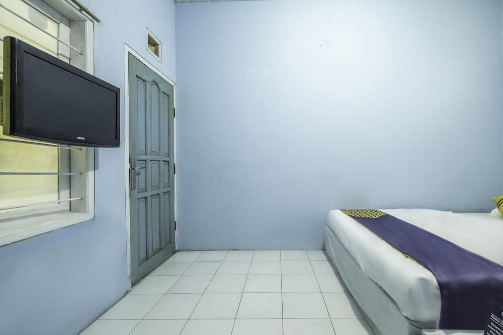 Hotel O Pondok Nabil