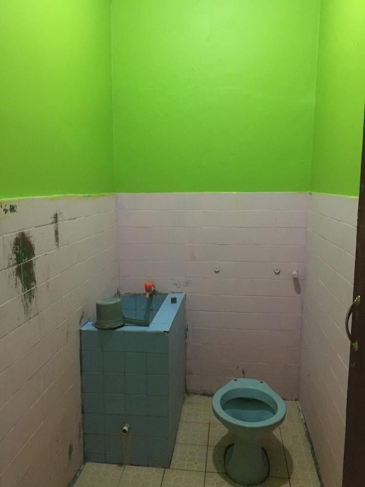 Hotel Trias Parangtritis