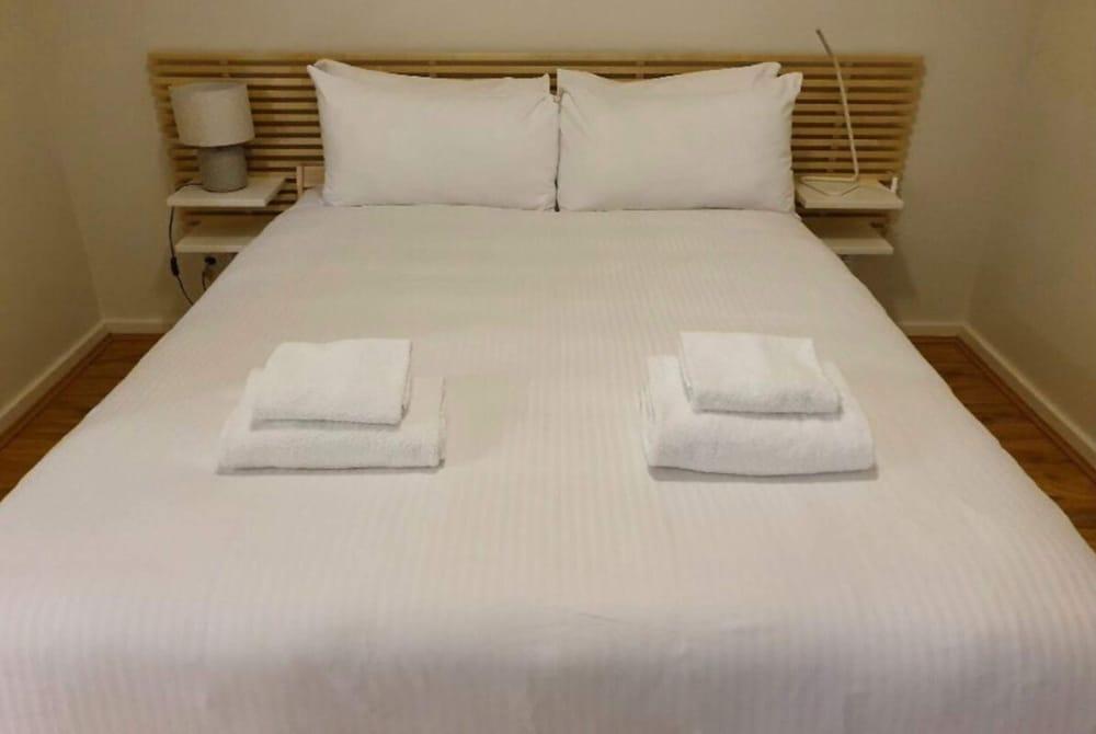 Stunning Two-storey Apartment in Perth's CBD