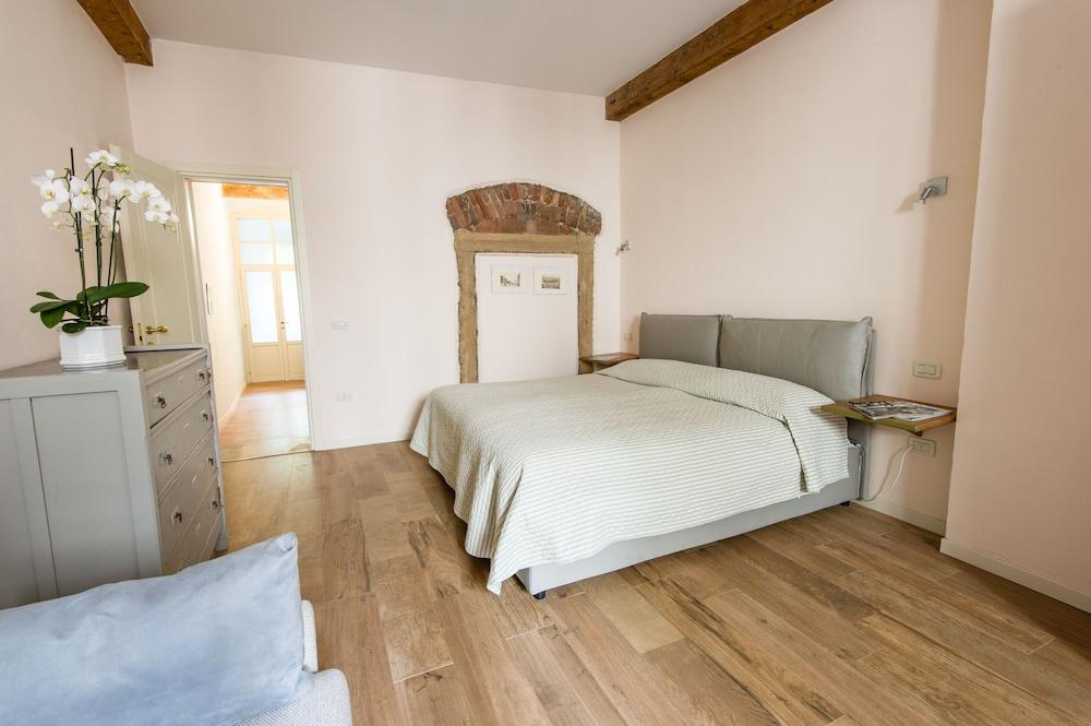 Casa Agli Scrimiari ItalianFlat