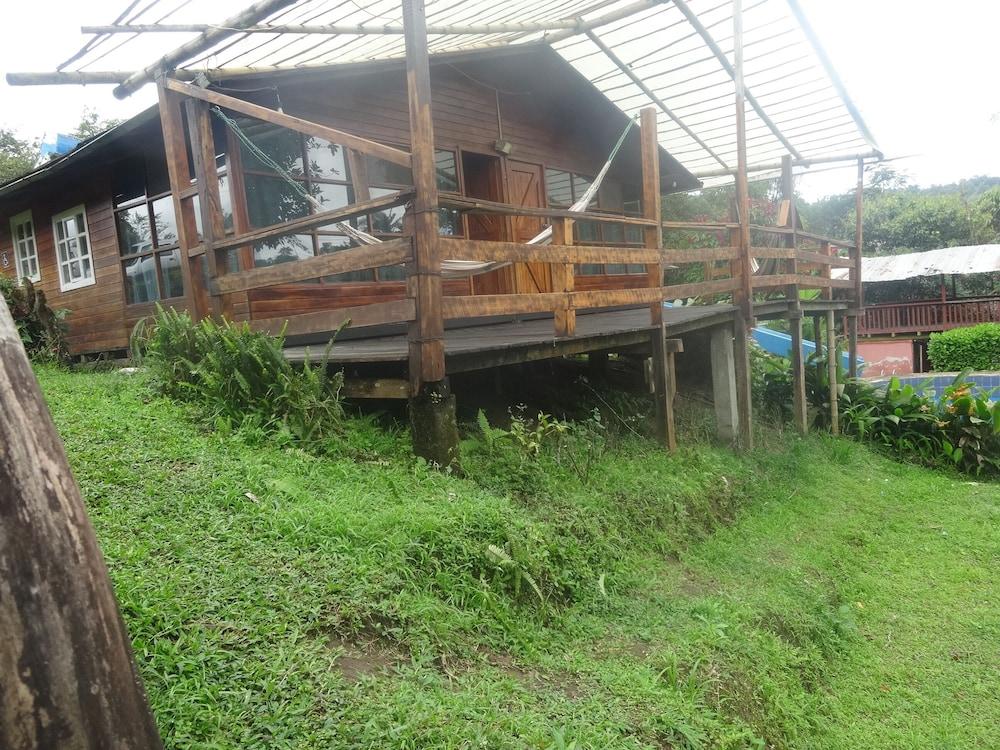 Hosteria cabañas la Estancia Mindo