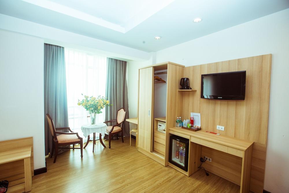 Phu Quy Hotel