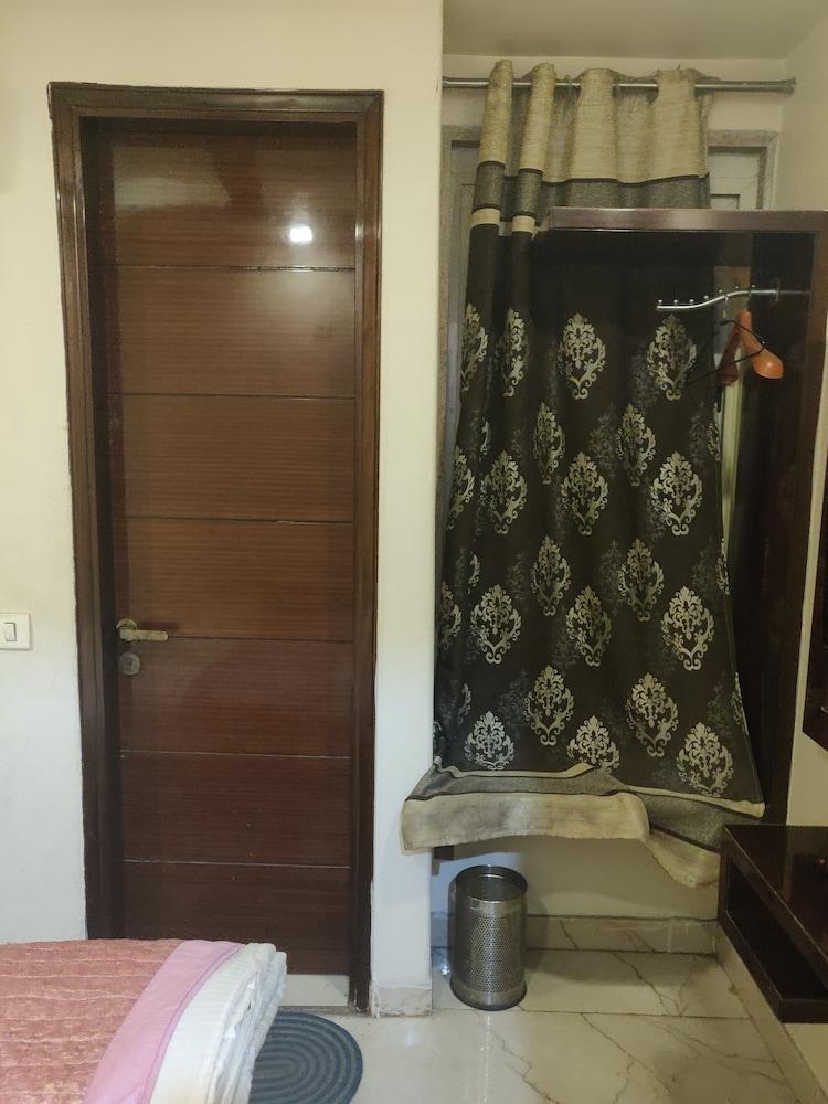 Hotel Tashkent Deluxe