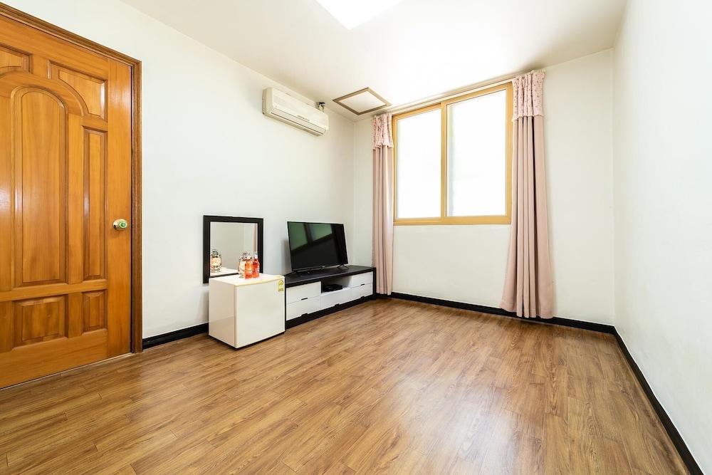 Hoony Guesthouse - Hostel