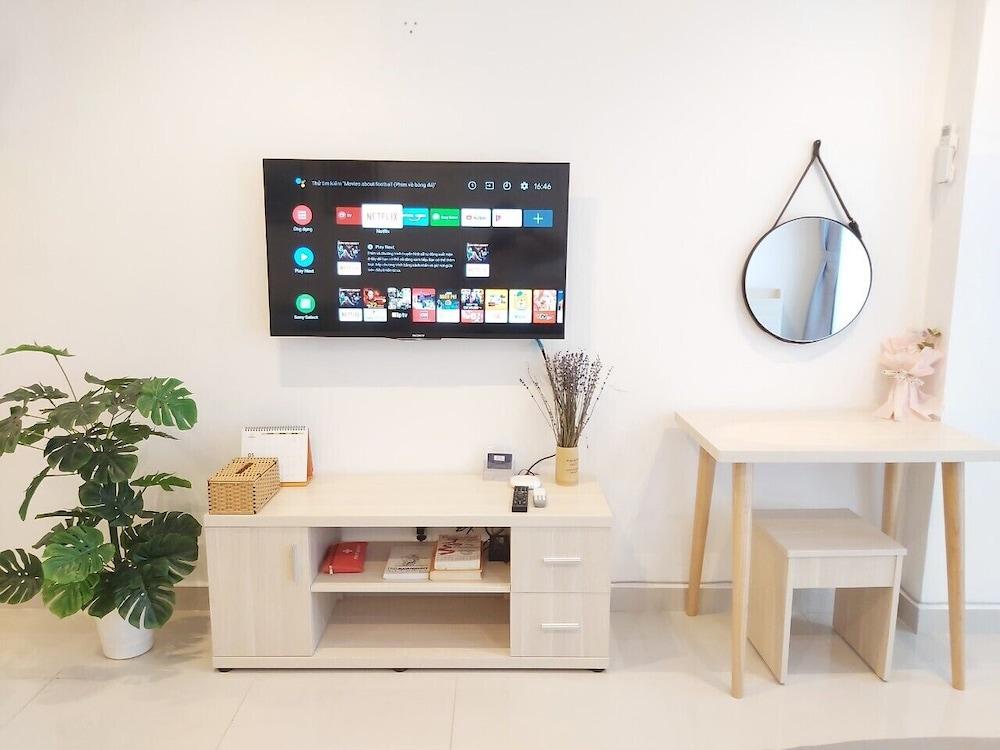 Jolie Home - Sky Center - Block A