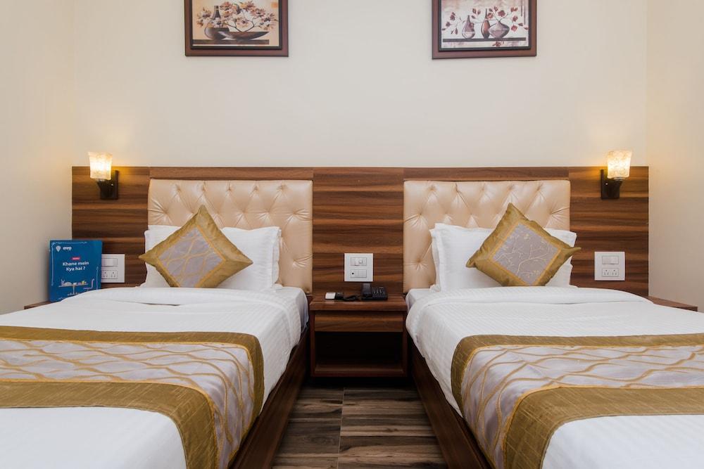 Hotel Axis International