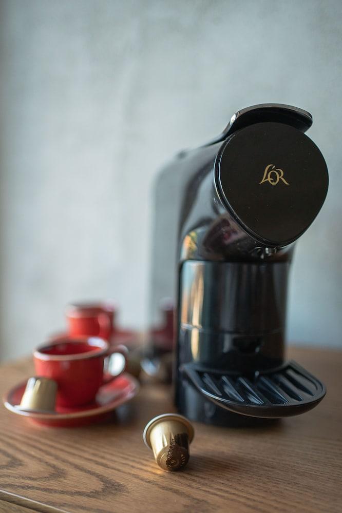 Cavo Zoe Seaside Hotel