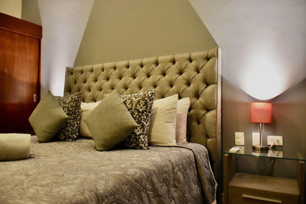 Luxury Condos by Select