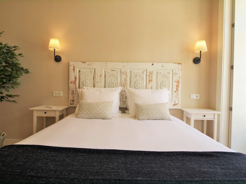 Vitoria's Terrace Apartments