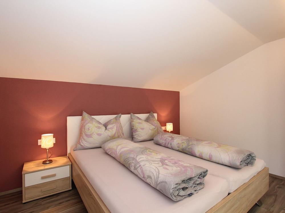 Spacious Chalet near Ski Area in Itter