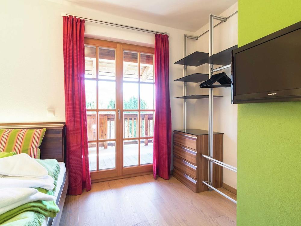 Elegant Chalet With Sauna in Salzburg