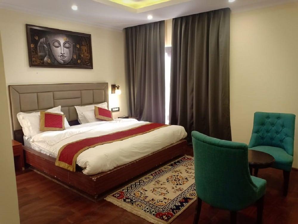 Hotel Paradise Ladakh