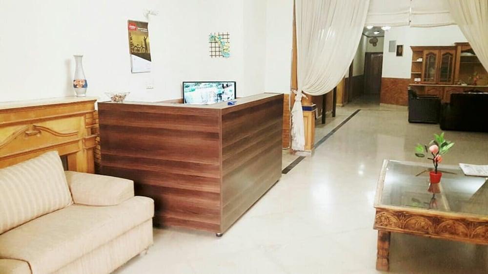 Royal Cottage Guest House