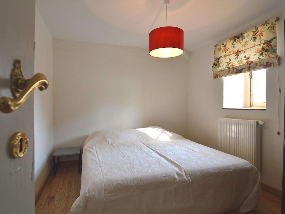 Peaceful Retreat in Roumont