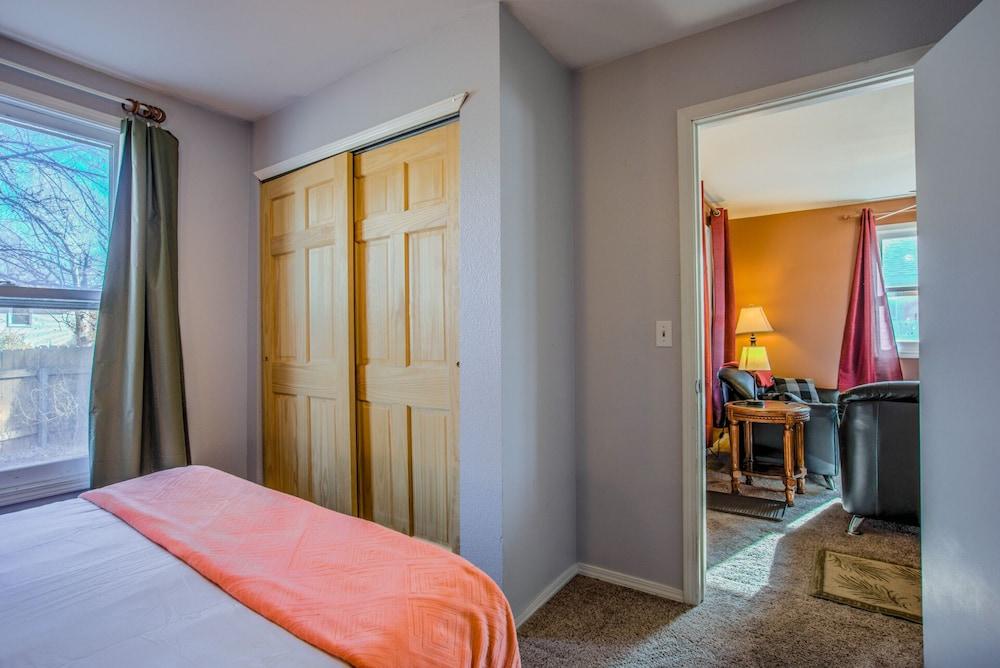 3BR MTN Viewsdowntownnext to Lake, Parks, More