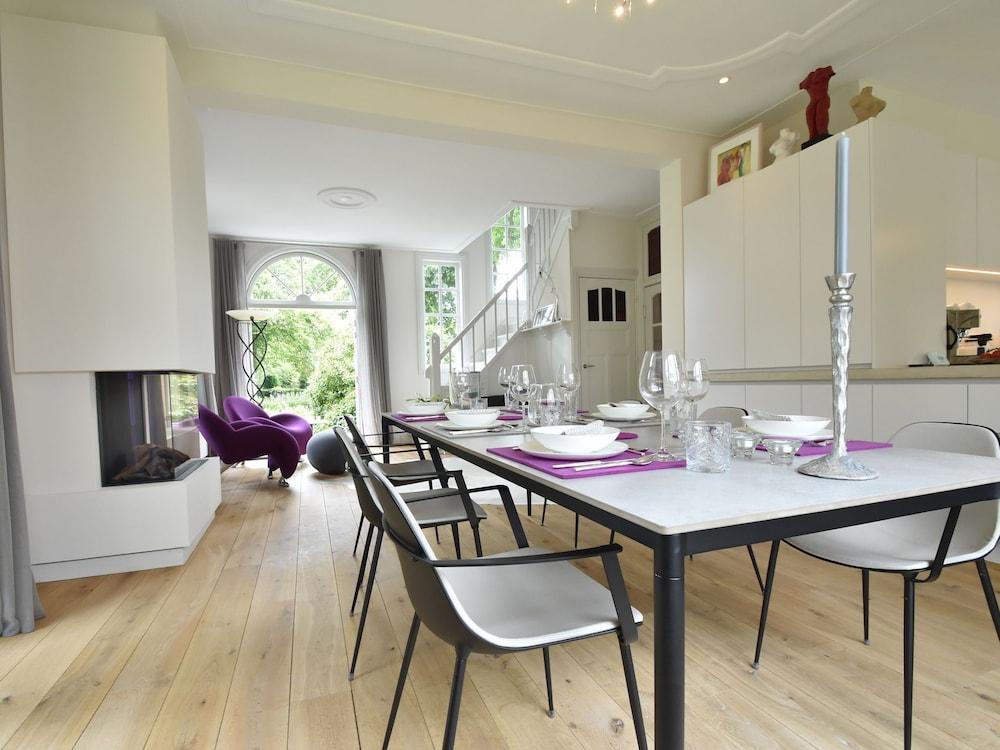 Stately Villa in Bergen near Forest