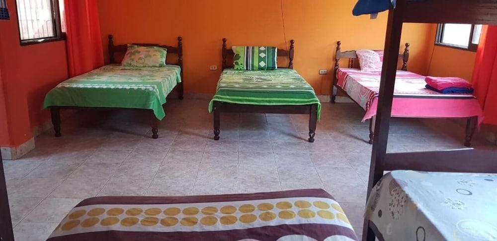 Hotel Mirador Villa Tunari - Hostel