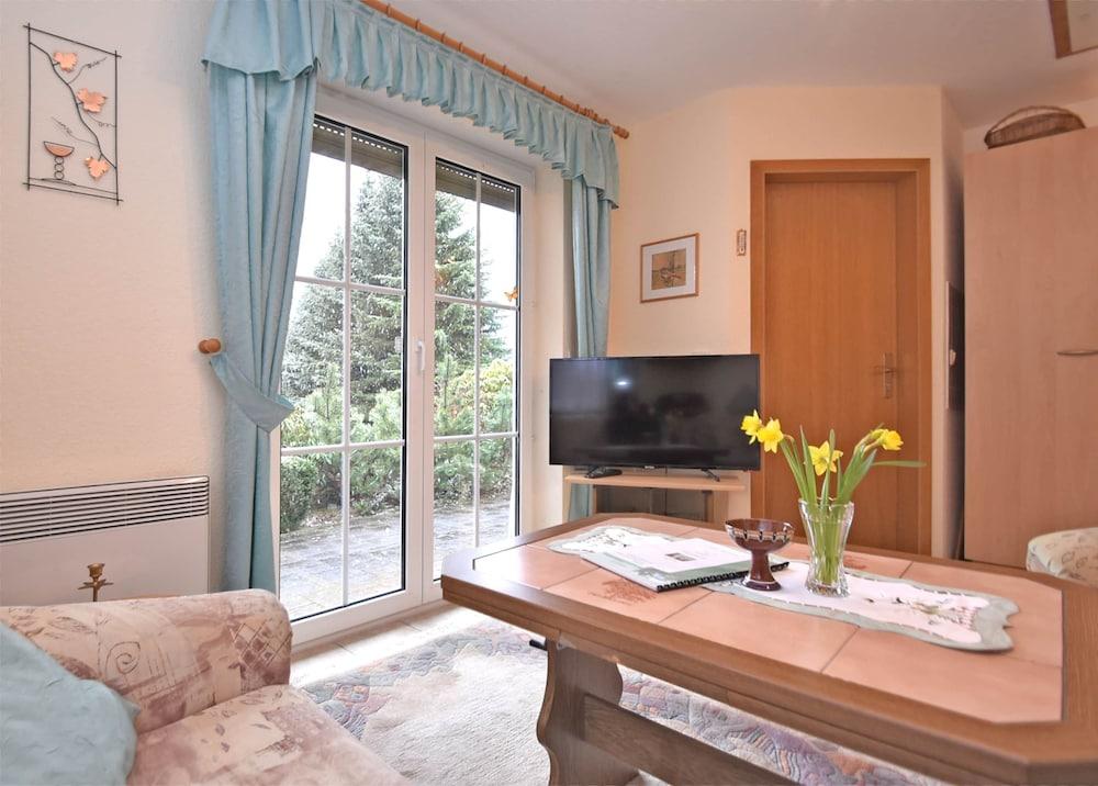 Stylish Apartment in Sohl With Terrace