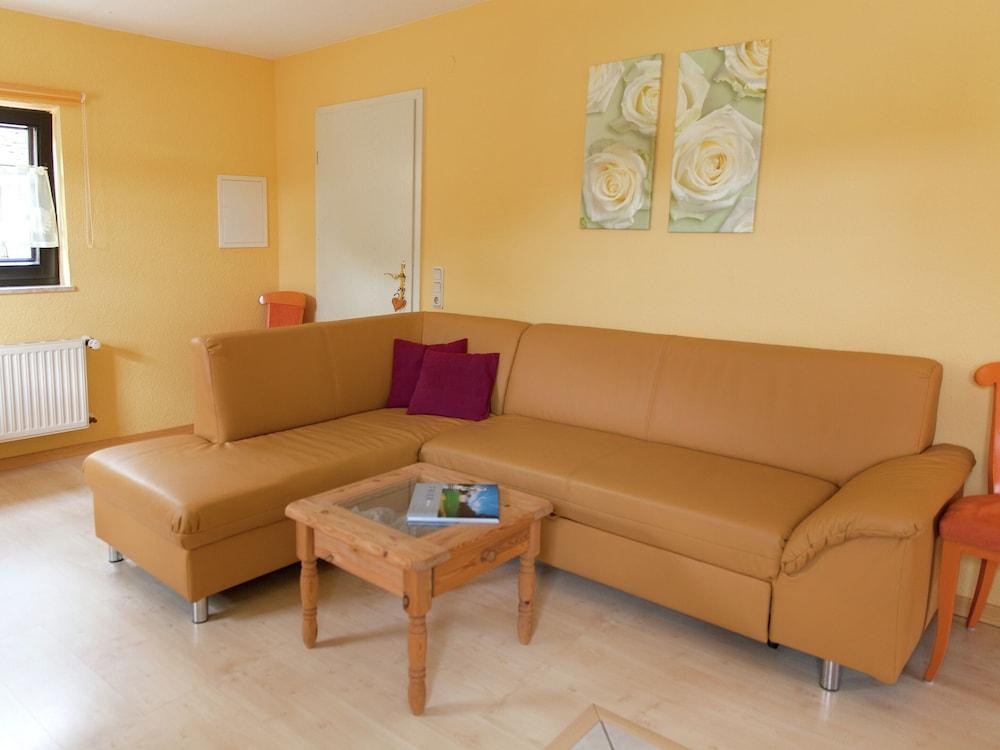 Lavish Apartment in Merschbach near Forest