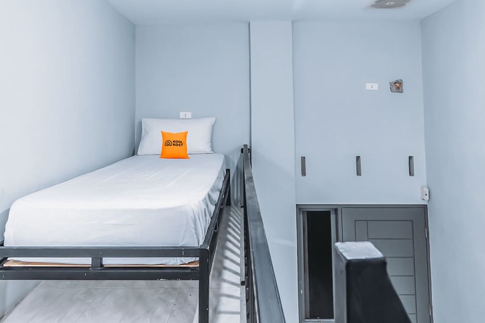 KoolKost @ Jalan Dr Mansyur Medan