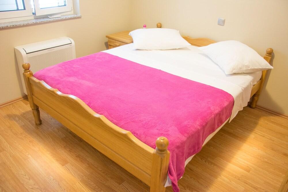 Apartments Citrine on the Beach