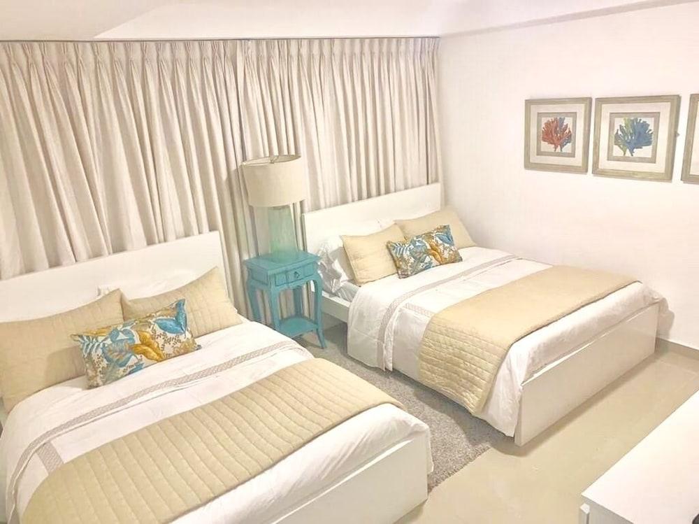 Luxury Penthouse Portobello