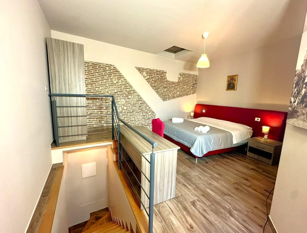 Il Carro Comfortable Rooms