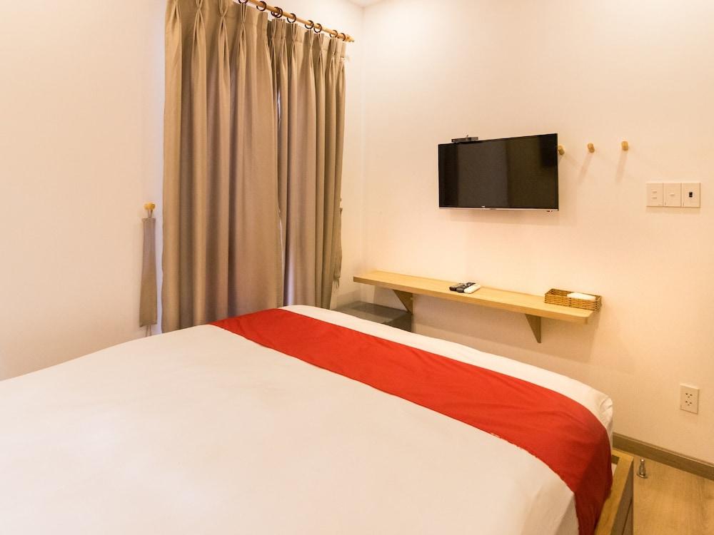 OYO 857 Celina Hotel