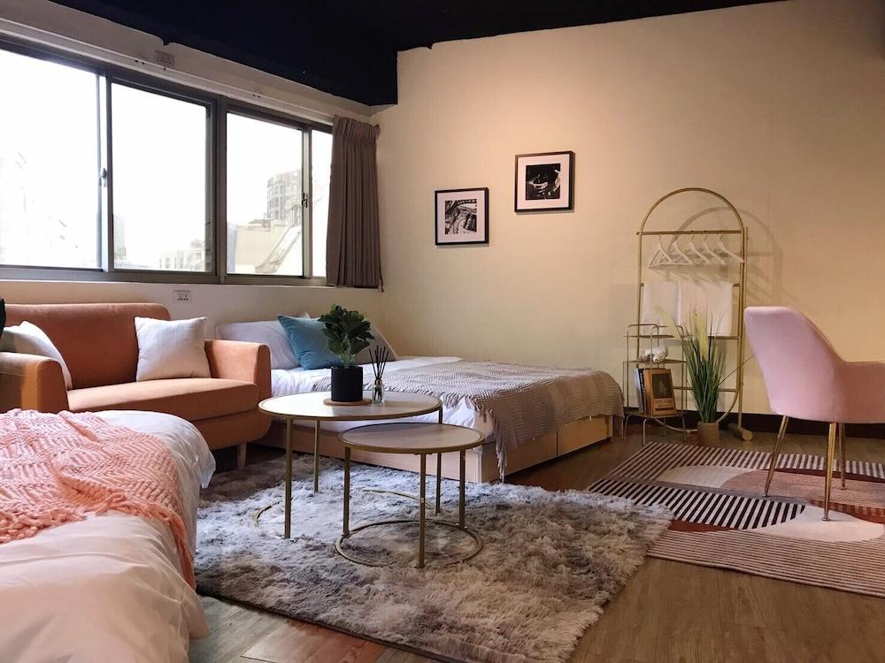 Ha Ha Cat Home Ximending