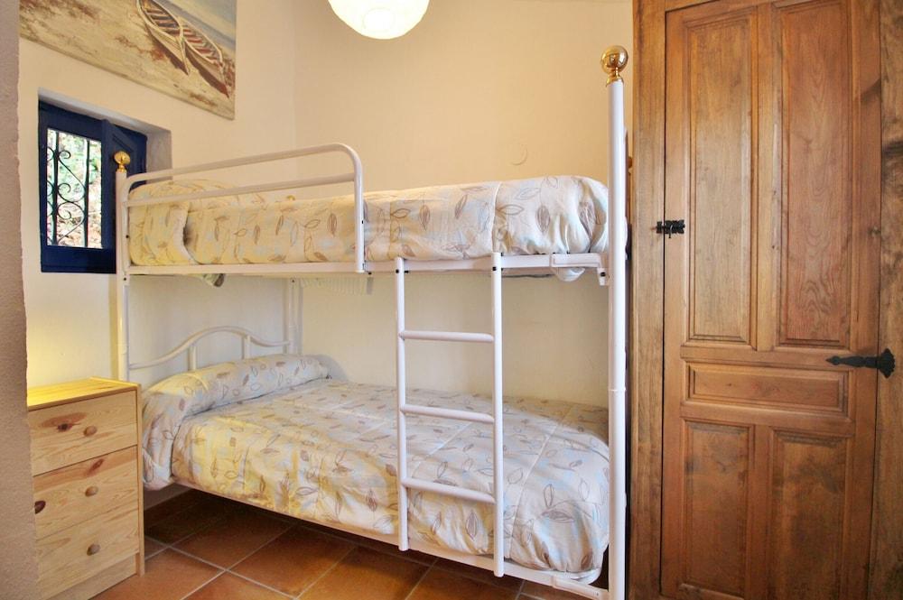 1039 Villa Cuatro Caminos