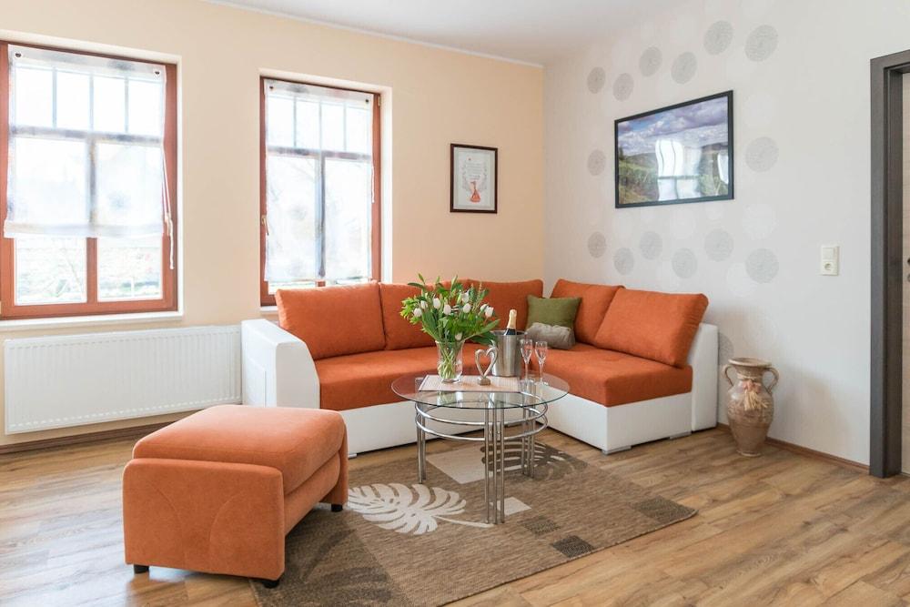 Weingut Pawis Appartements