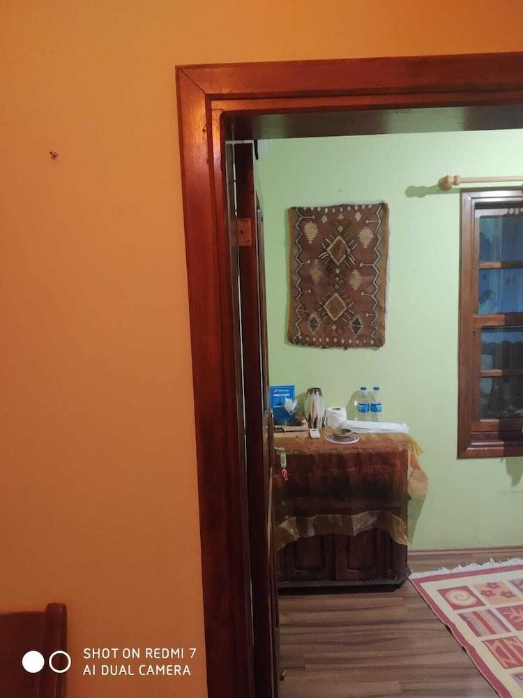 Sirince Gargamelin Evi