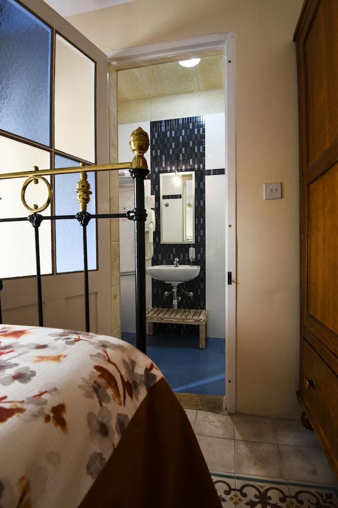 Maria Giovanna Guest House