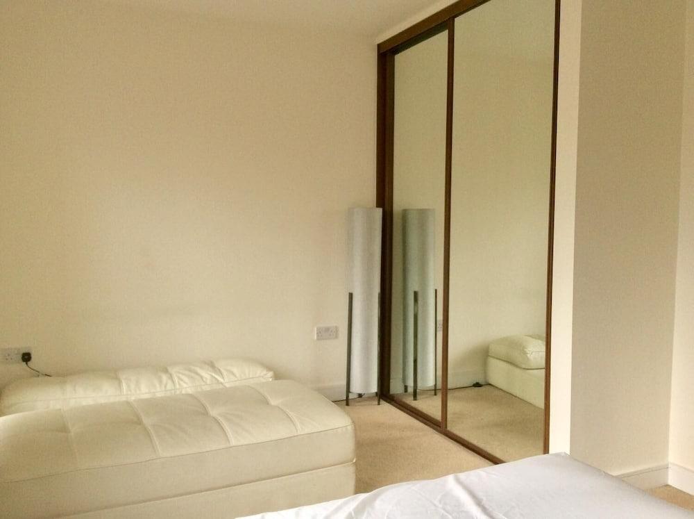 Igloo CityCroft Luxury Townhouse