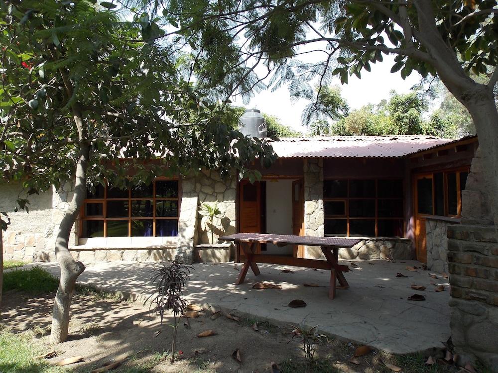 Santa Eulalia Bungalows - Hotel