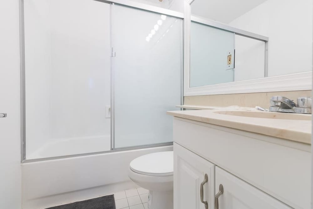 680 Ocean View Hollywood Beach