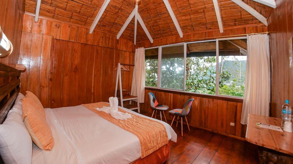 Hosteria El Carmelo de Mindo