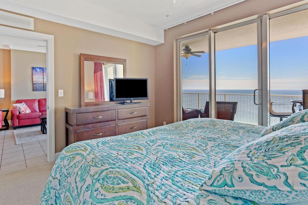 Tropic Winds 2102 by Forehand Rentals