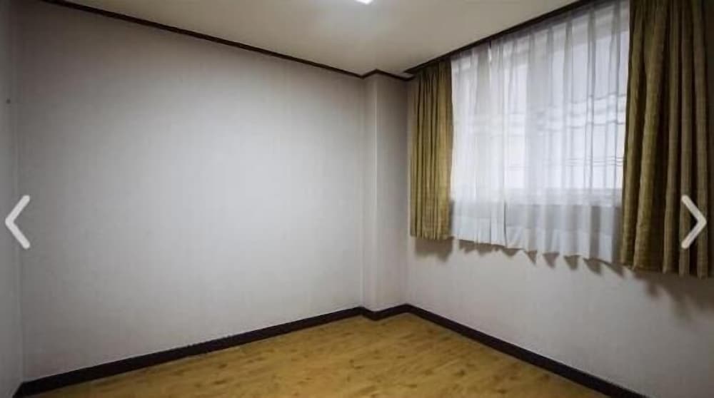 Benikea Mountain and Sea Sokcho