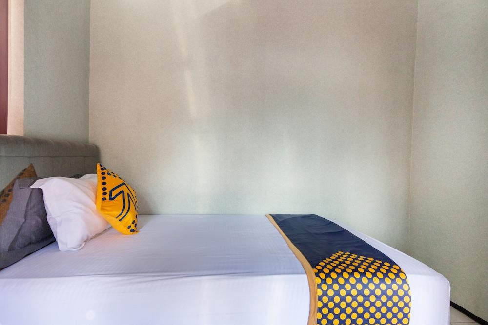 Hotel O Safira Family Residence Syariah