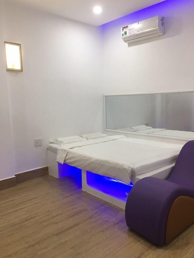 Mai Tuan Pham Hung Hotel