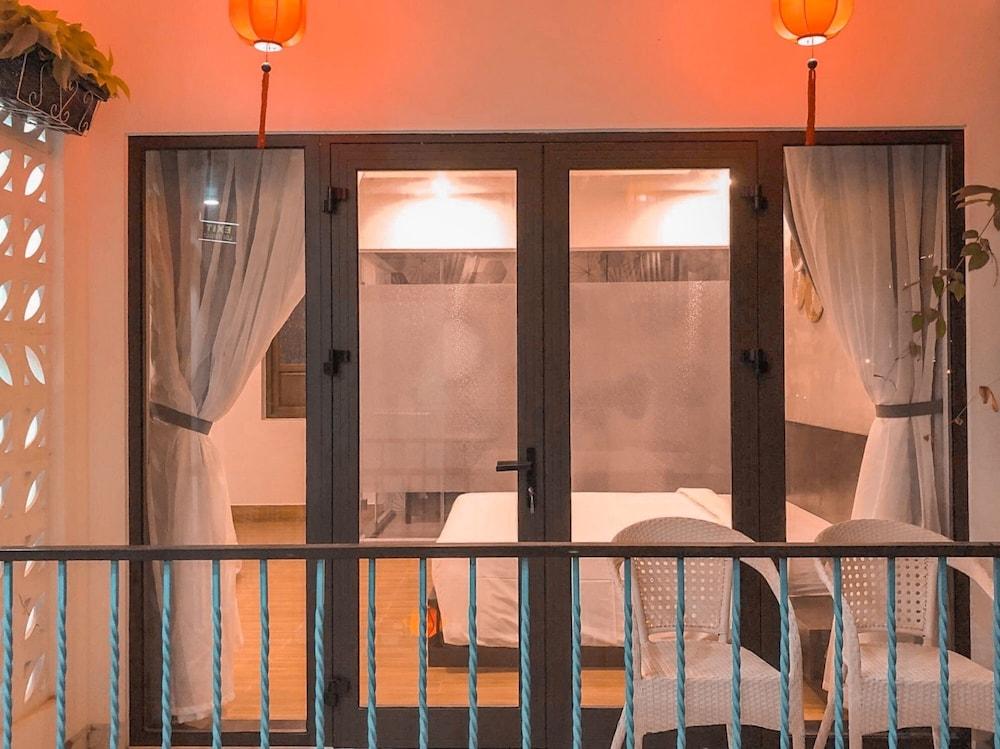 The Night Market Villa