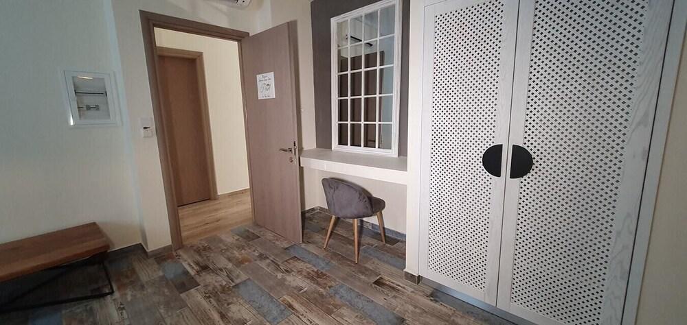 Jacksons Luxury Suites